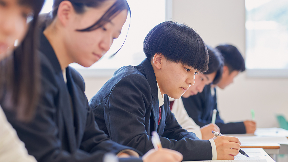 特別進学類型 広島工業大学高等学校 全日制課程 特別進学類型 広島工業大学高等学校 全日制課程